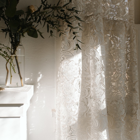 Vintage Wedding Dress - Picture 3 of 3